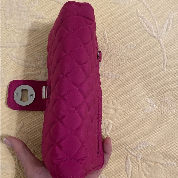 Vera Bradley Fuchsia Quilted Wallet, nice condition - Picture 8 of 8